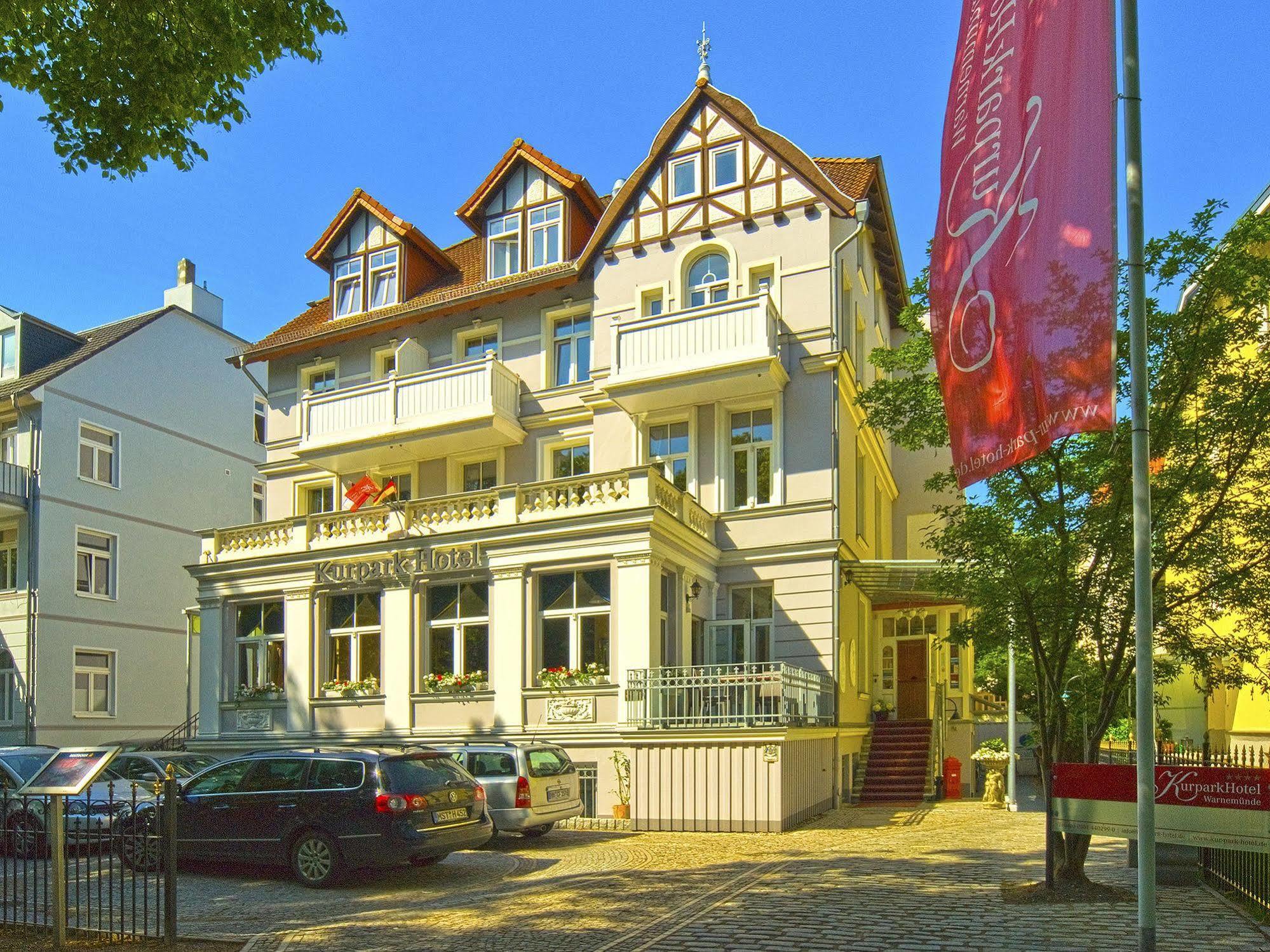 Kurparkhotel Warnemuende روستوك المظهر الخارجي الصورة